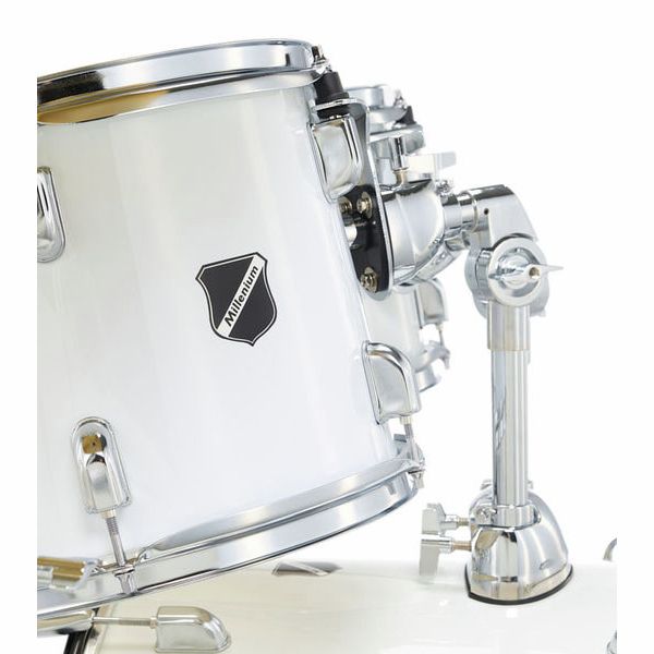 Millenium Focus 22 Drum Set White