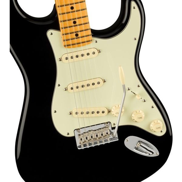 Fender AM Pro II Strat MN BLK