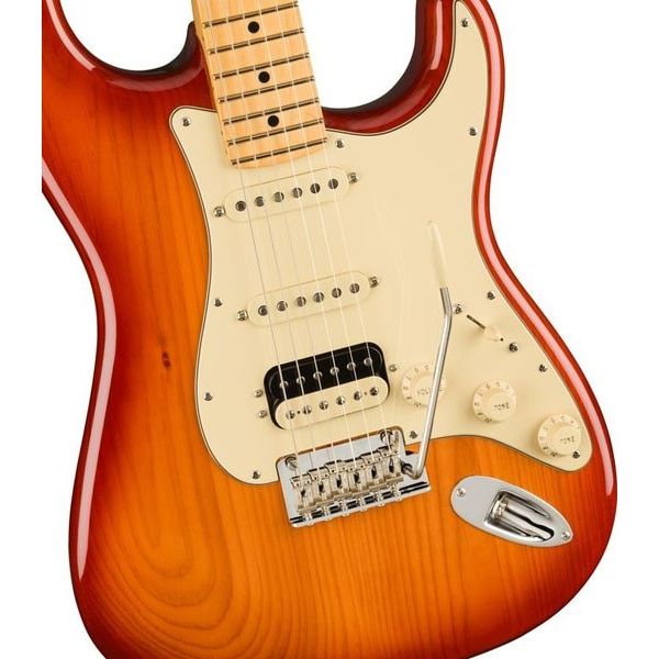 Fender AM Pro II Strat HSS MN SSB