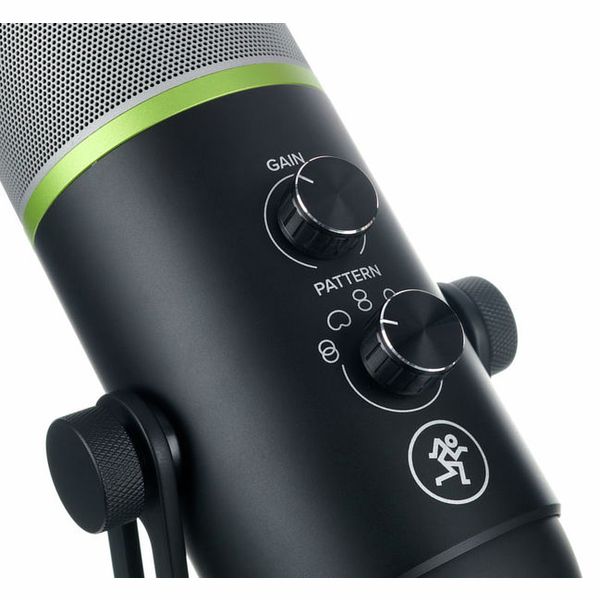 Mackie EM-Carbon