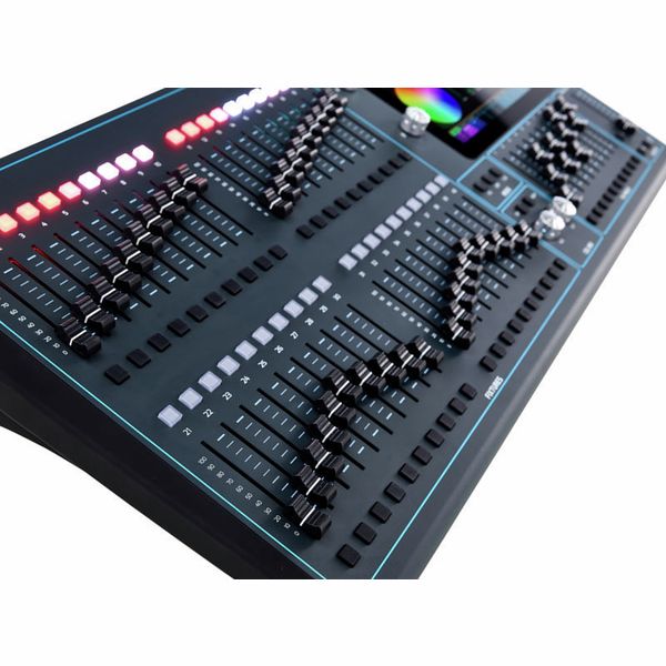 ChamSys QuickQ 30 Tour Bundle Thomann United States