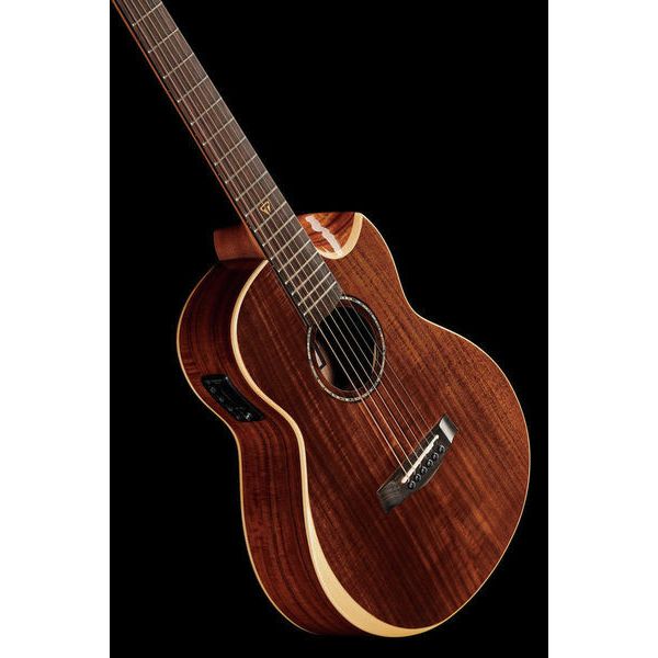 traveler guitar redlands concert koa