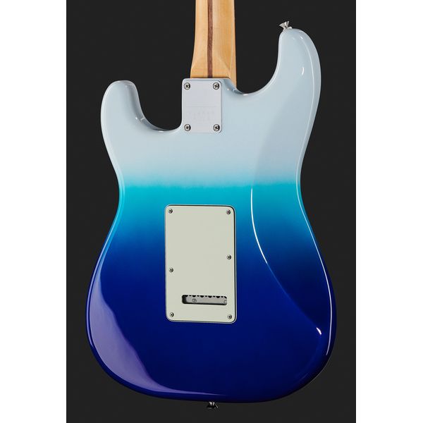 Fender Player Plus Strat HSS BLB