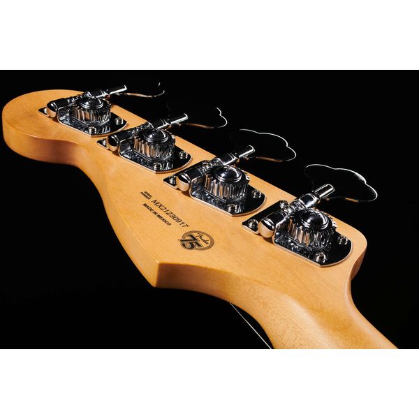 Fender Player Plus J Bass MN OLP