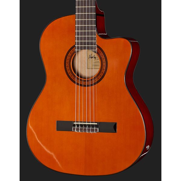 Harley Benton CG300CE NT Bundle