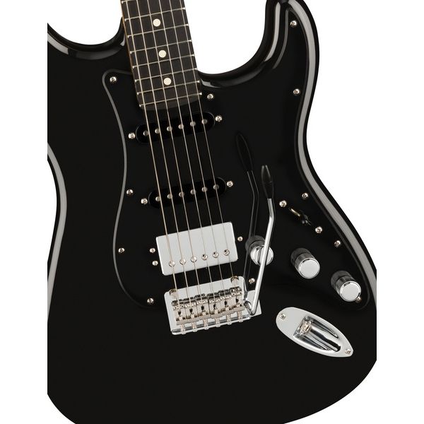 fender limited player stratocaster hss mn black