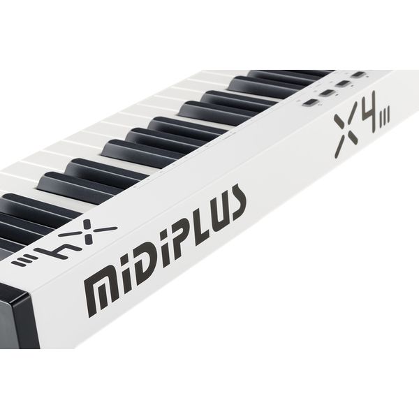 Midiplus X-4 III