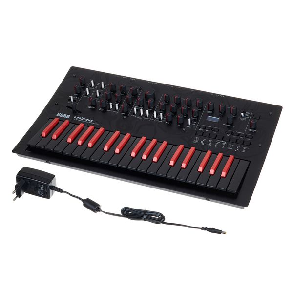 Korg Minilogue bass
