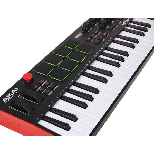 AKAI Professional MPK mini Plus Bundle