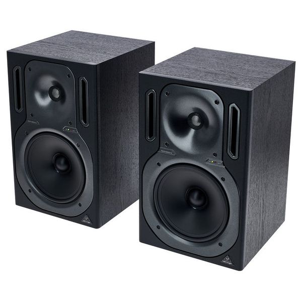 ALTAVOCES ACTIVOS BEHRINGER TRUTH B2031A