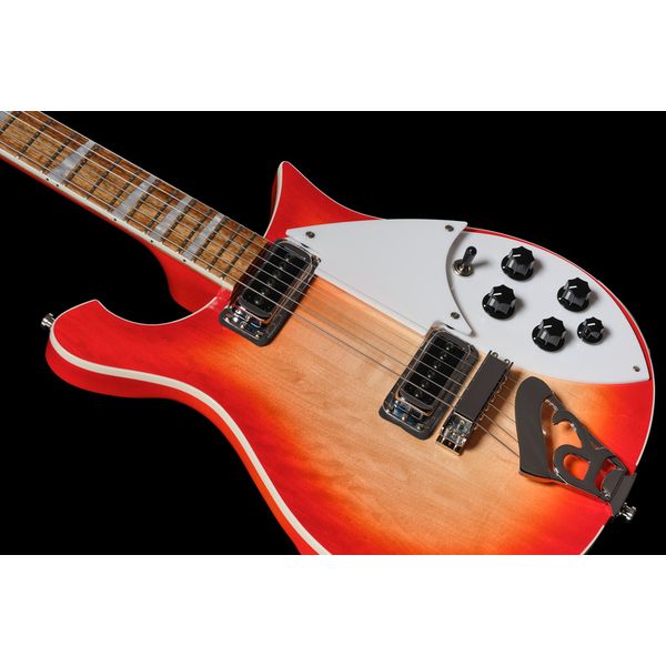 Rickenbacker 620 FG
