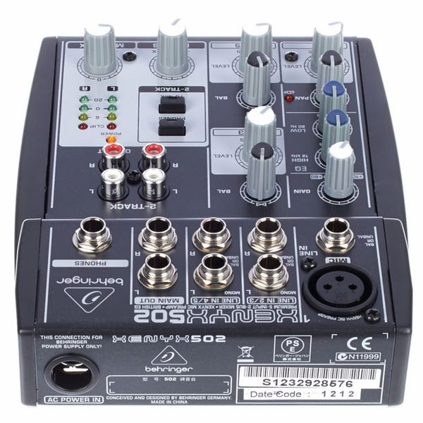 Behringer Xenyx 502