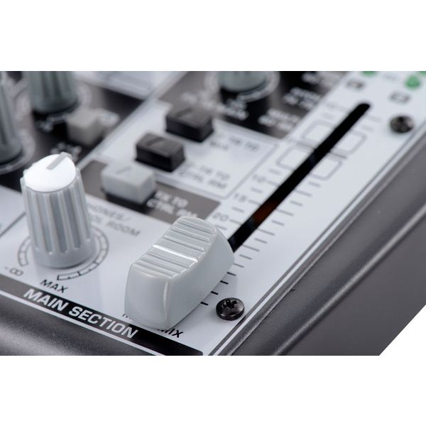 Behringer Xenyx 1002FX