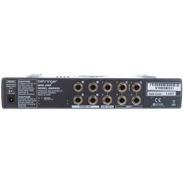 Behringer Amp800