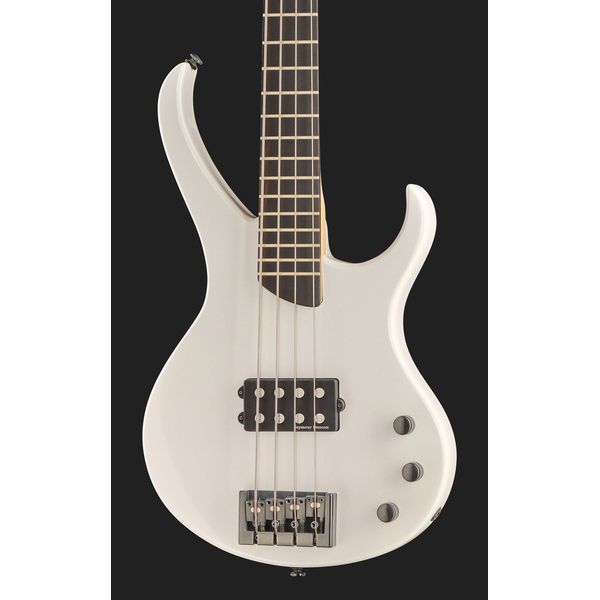 Kramer Guitars Disciple Bass Pearl White