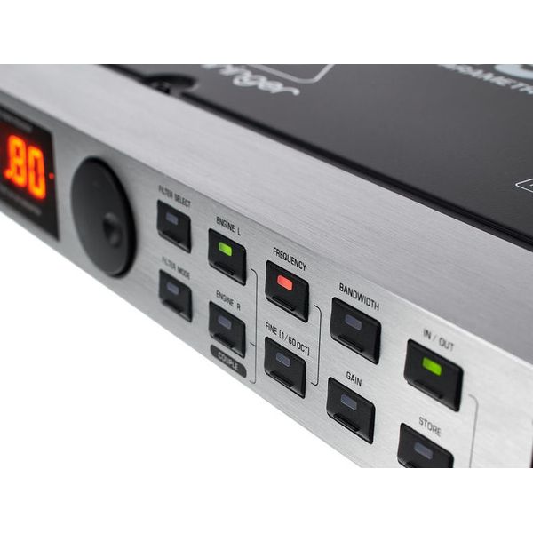 Behringer FBQ1000