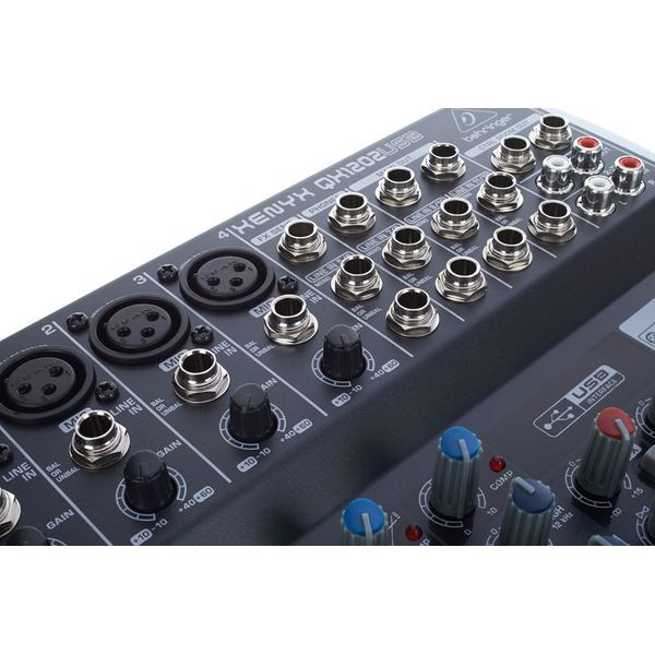 Behringer Xenyx QX1202USB