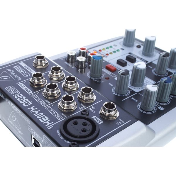 Behringer Xenyx Q502USB