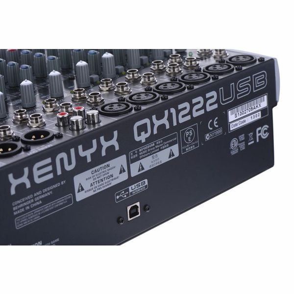 Behringer Xenyx QX1222USB