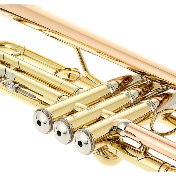 Bach LR19043B lacquered Bb- Trumpet