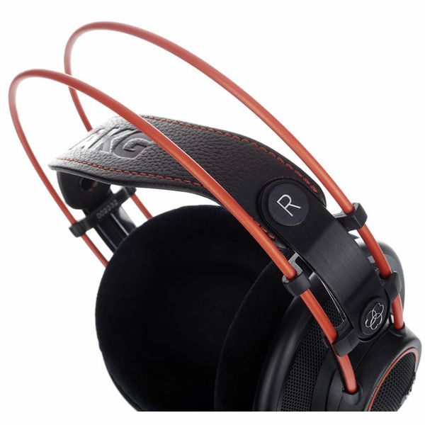 Akg pro best sale k712 pro