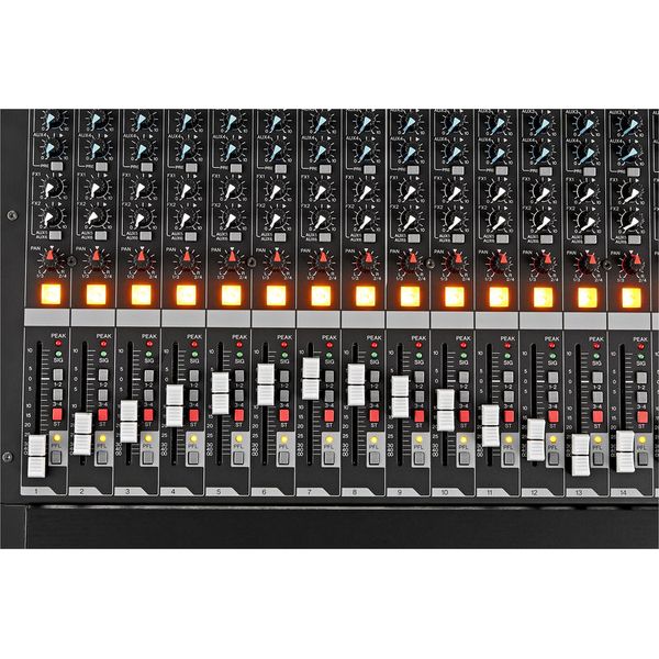 YAMAHA TABLE DE MIXAGE ANALOGIQUE – MGP24X