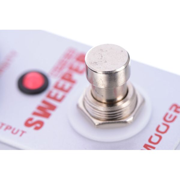 Mooer Bass Sweeper