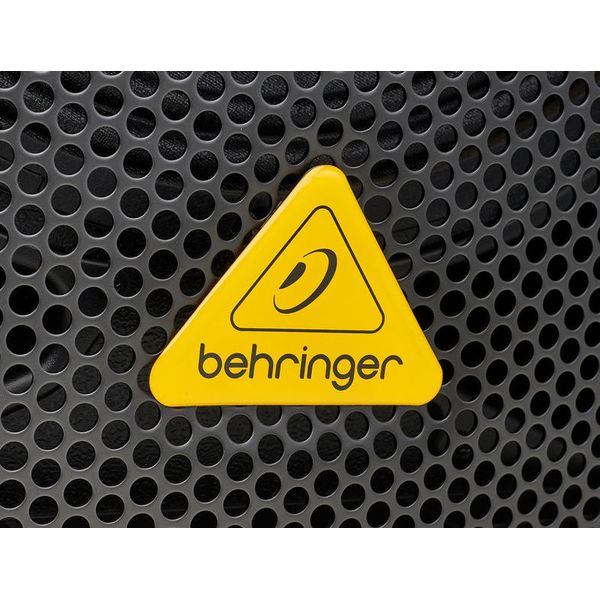 Behringer B1200D Pro