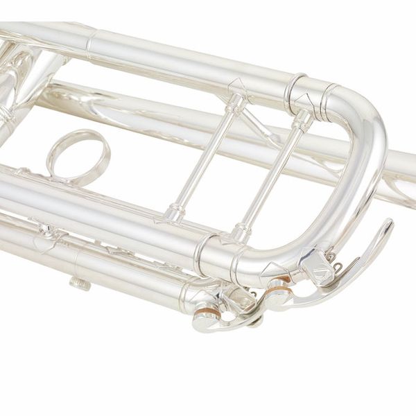 Yamaha YTR-8335GS 04 Trumpet