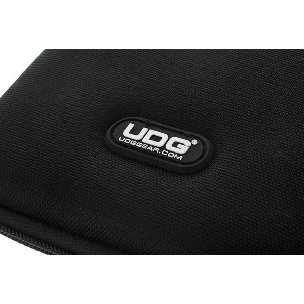 UDG U8419BL - Creator Digi Hardcase Large Black - Pochette de rangement DD  avec Hub USB 7 ports - Rockamusic