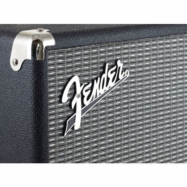 Fender Rumble 25