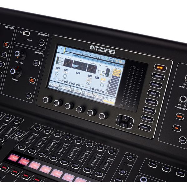 Midas M 32