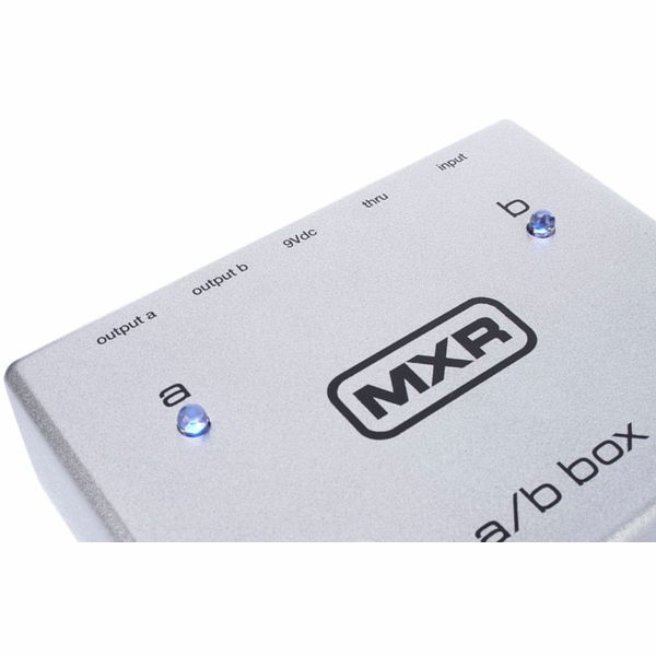 MXR M 196 A/B Box