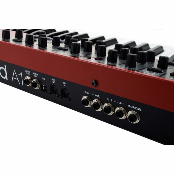 Clavia Nord Lead A1