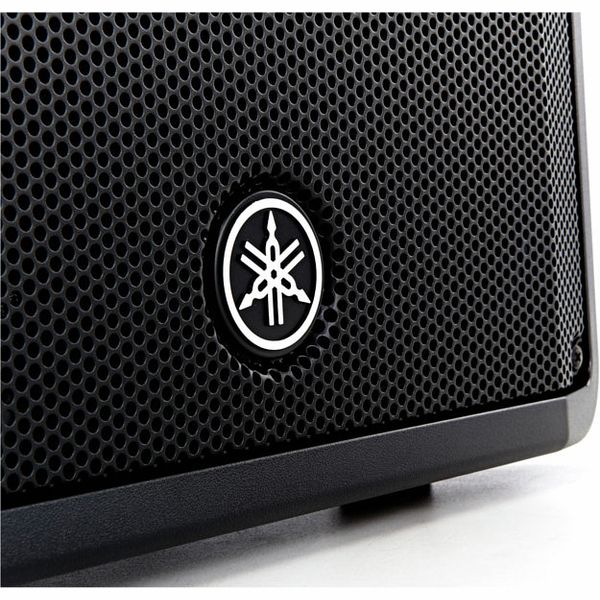 Yamaha DHR 15 « Altavoz activo