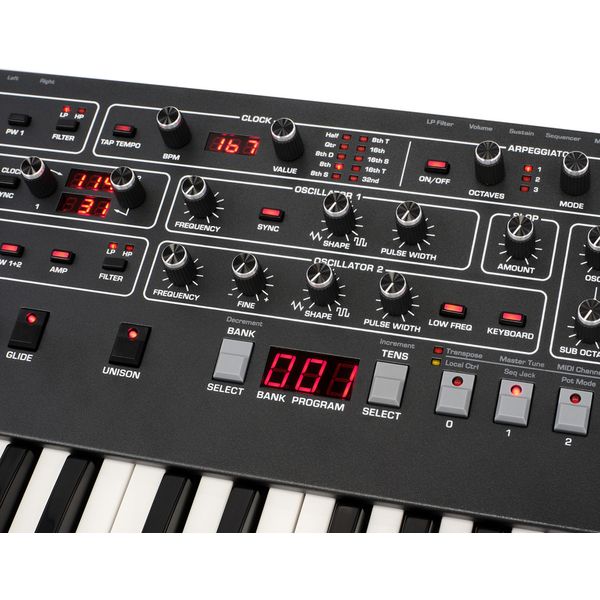 Sequential Prophet 6