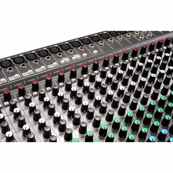 Soundcraft Signature 22MTK