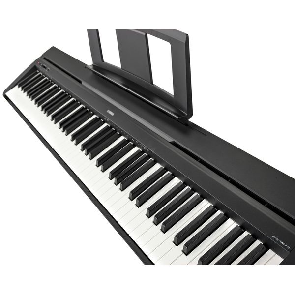 Yamaha P-45 B