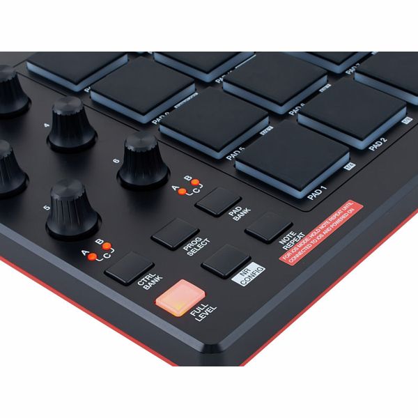 AKAI Professional MPD218 - USB MIDI Controller with 16 MPC Drum Pads, 6  Assignable Knobs, Note Repeat & Full Level Buttons and Production Software