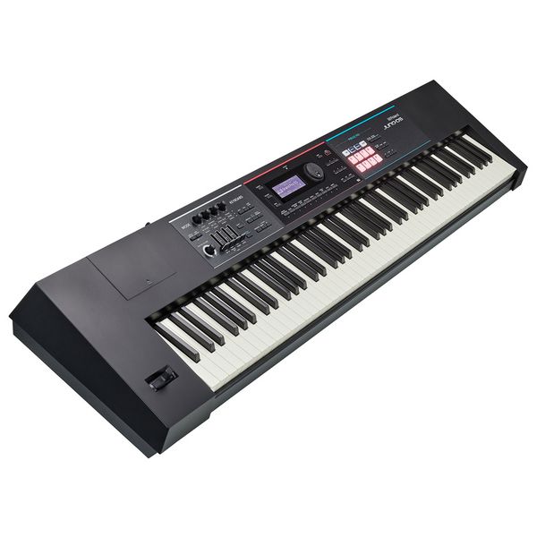 Roland Juno-DS 88 – Thomann UK