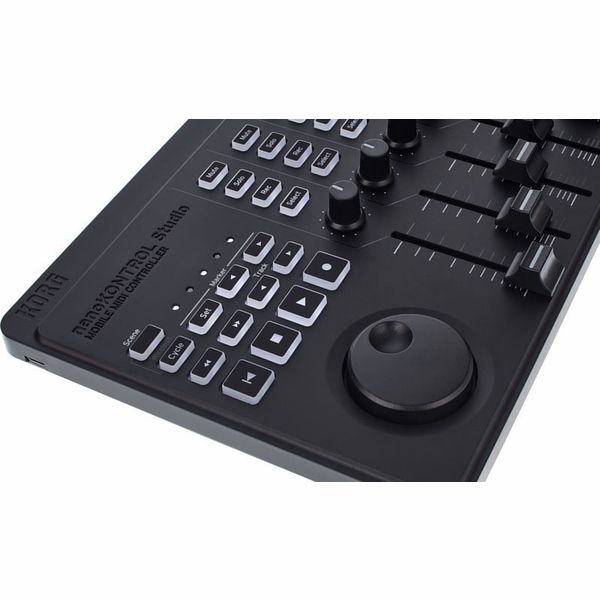 nanoKONTROL Studio - MOBILE MIDI CONTROLLER