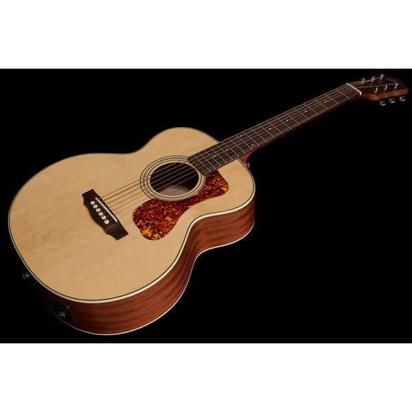 Guild Jumbo Junior Mahogany