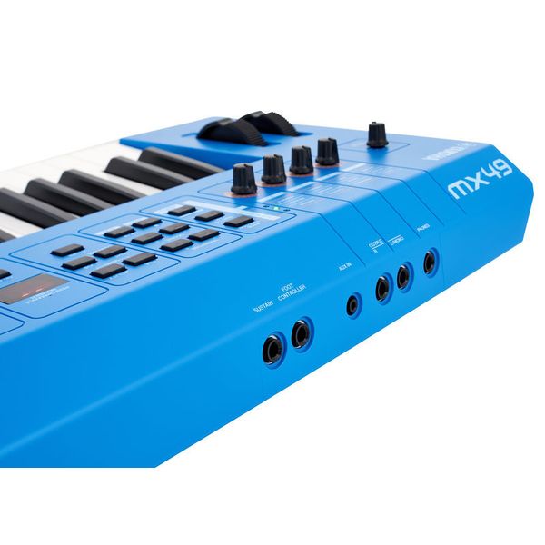 yamaha keyboard blue