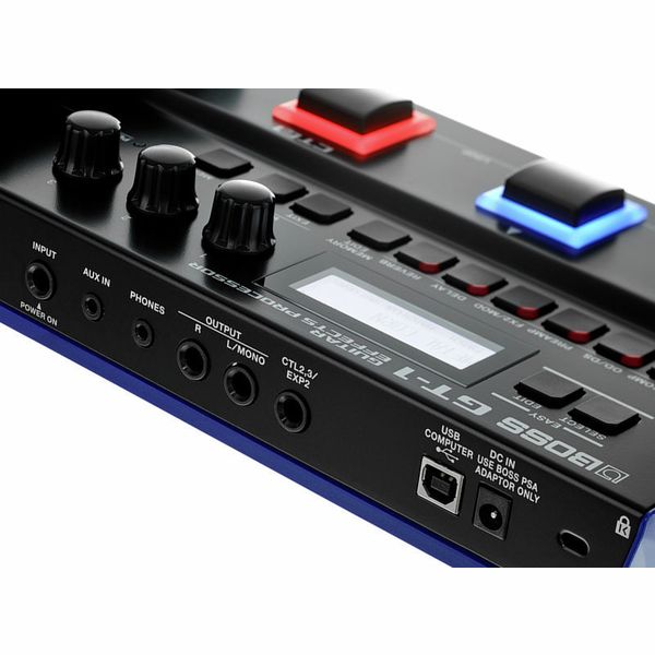 ギャラ[良品] BOSS GT-001 Guitar Effects Processor GT-100の性能を凝縮したデスクトップタイプ！ [TI022] マルチエフェクター