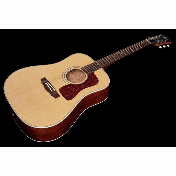 Guild D-40E Natural USA