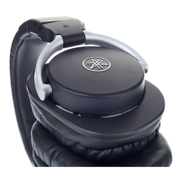 Yamaha mt8 online headphones