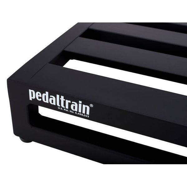 Pedaltrain Classic Pro Tourcase w. wheels