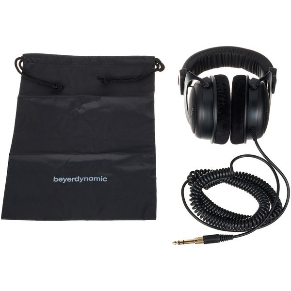beyerdynamic DT-880 Pro Black Edition