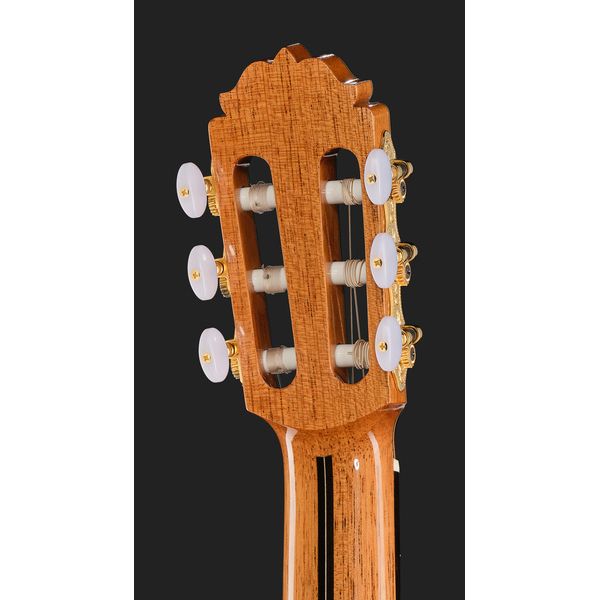 Amalio Burguet Noguera Walnut Cedar w/Case