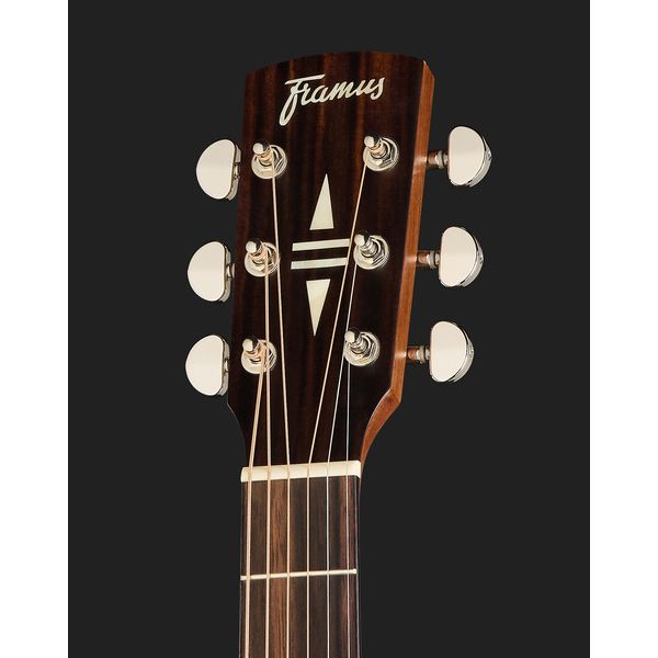 Framus Legacy FF 14 SV Folk